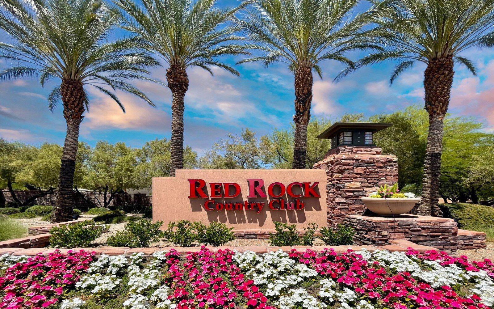 Red Rock Country Club entrance monument